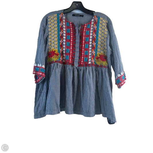 Top Short Sleeve By Clothes Mentor In Multi-colored, Size: M