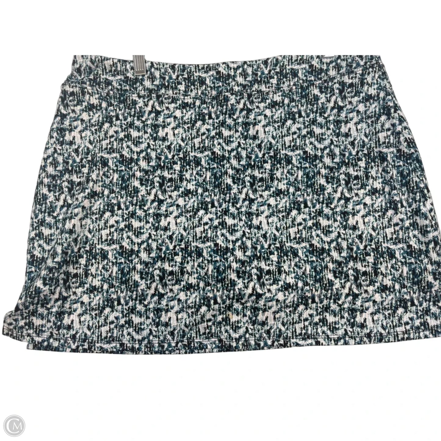 Athletic Skort By Tranquility In Green & White, Size: 12