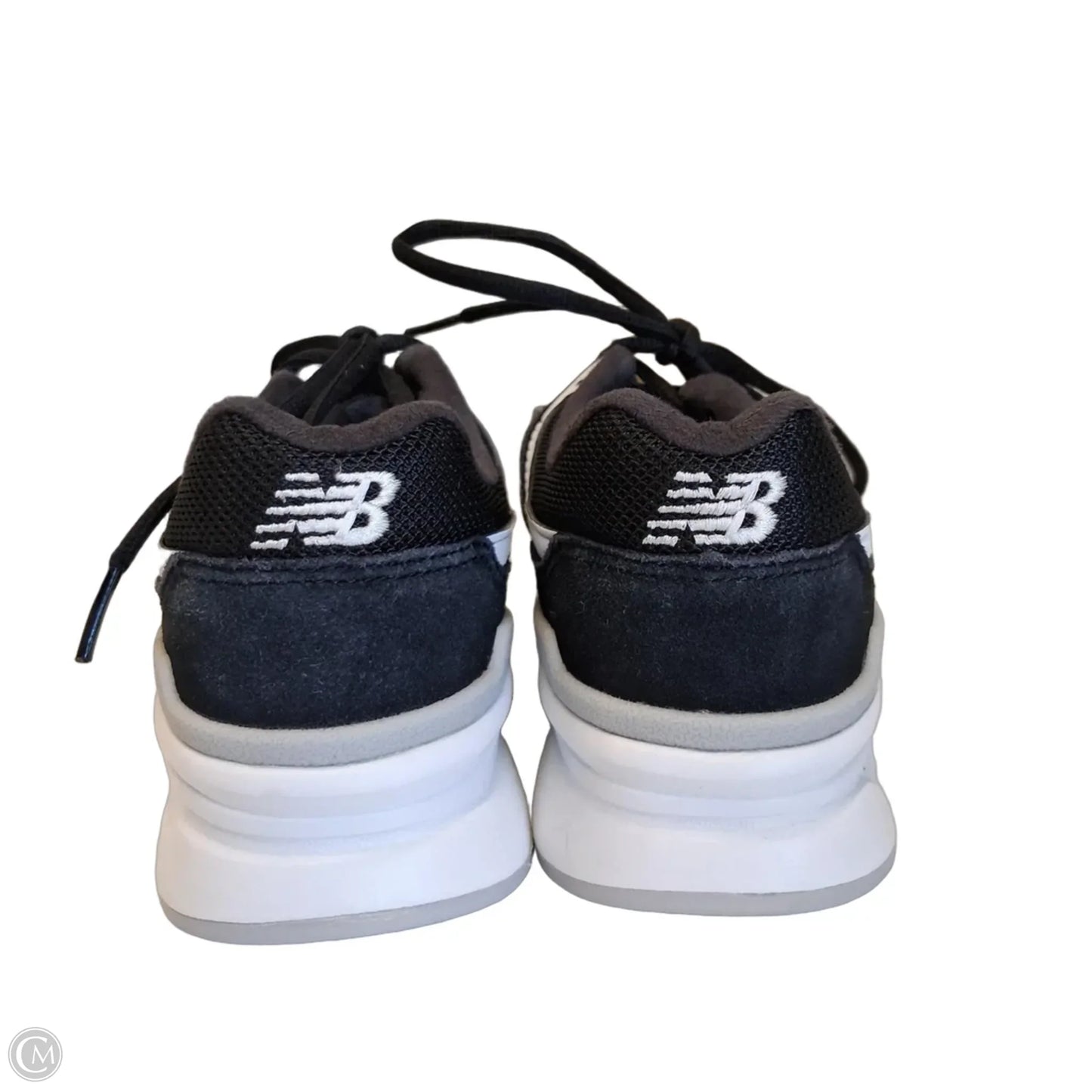 Shoes Athletic By New Balance In Black & White, Size: 8