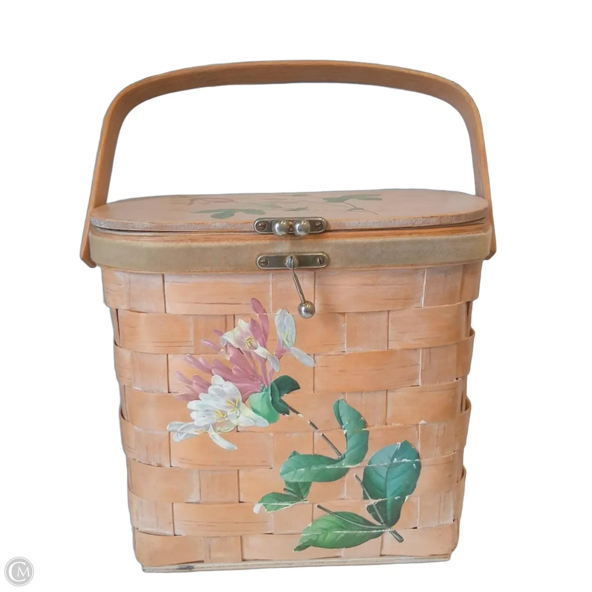 Handbag Size: Medium