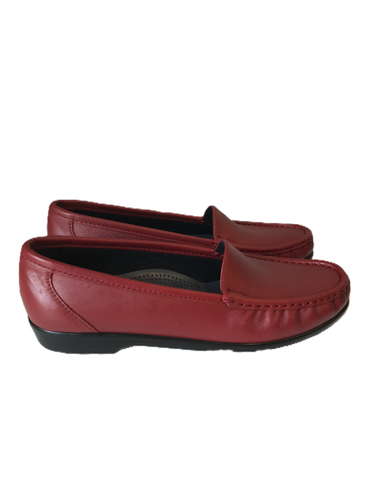 Red Shoes Flats By Sas, Size: 7.5