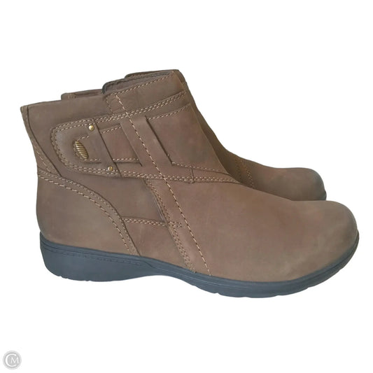 Boots Ankle Flats By Clarks In Brown, Size: 9.5