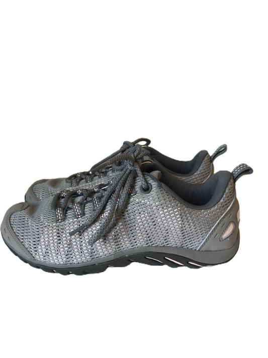 Grey Shoes Sneakers By Merrell, Size: 7.5