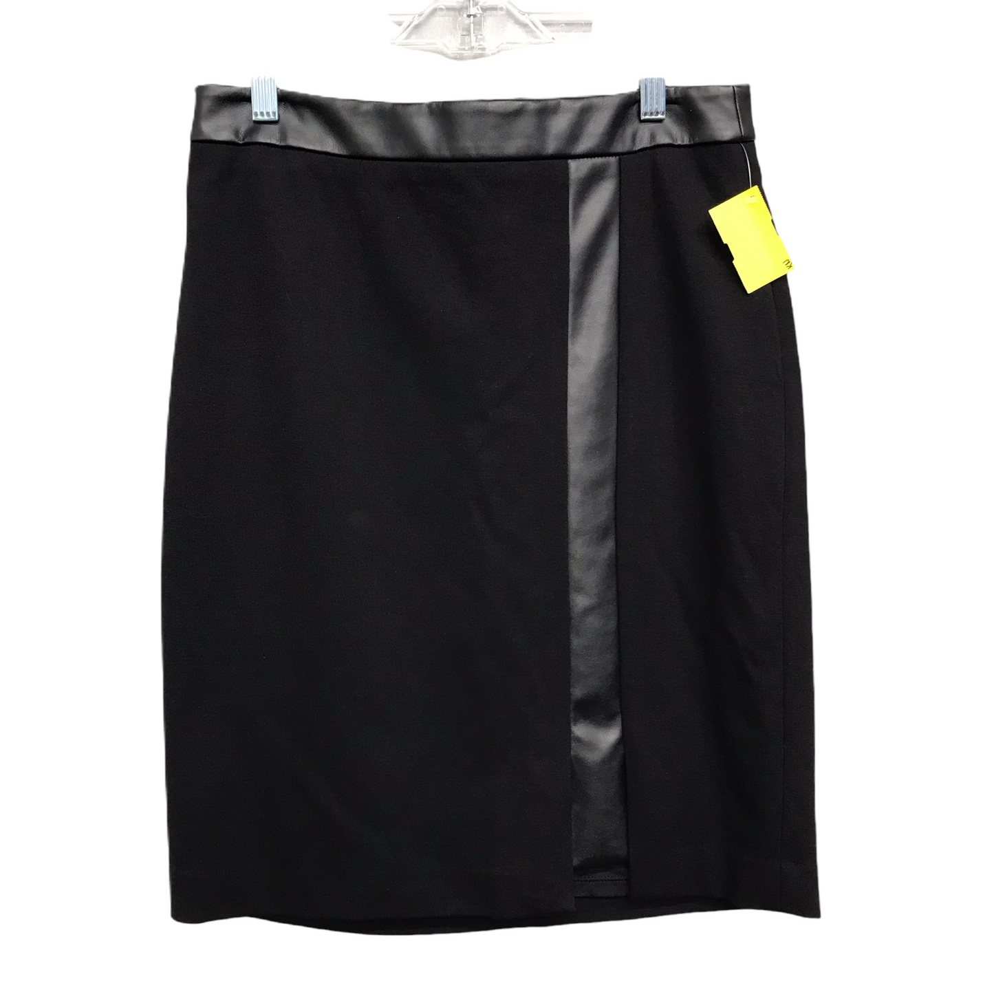 Skirt Mini & Short By White House Black Market In Black, Size: 4