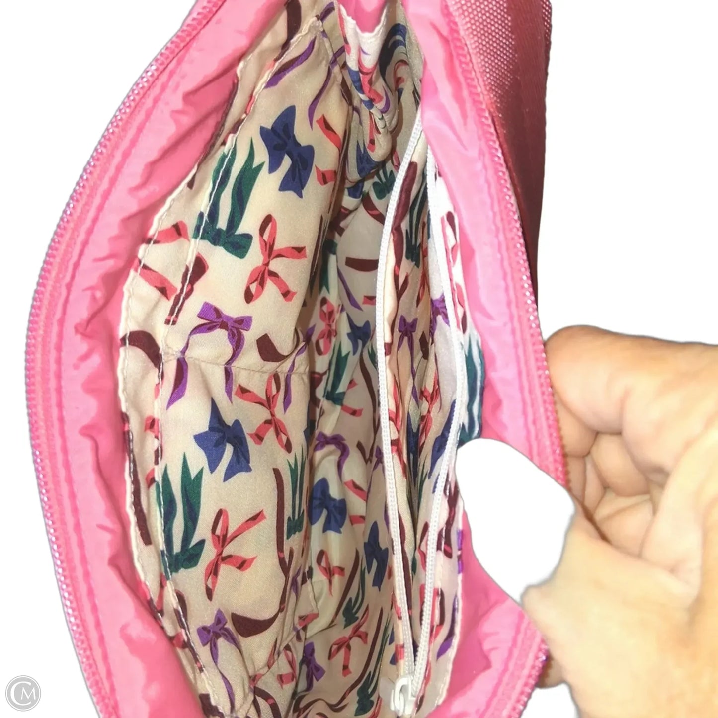 Handbag By Vera Bradley, Size: Medium