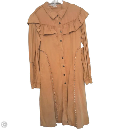 Dress Casual Short By Pol In Gold, Size: L