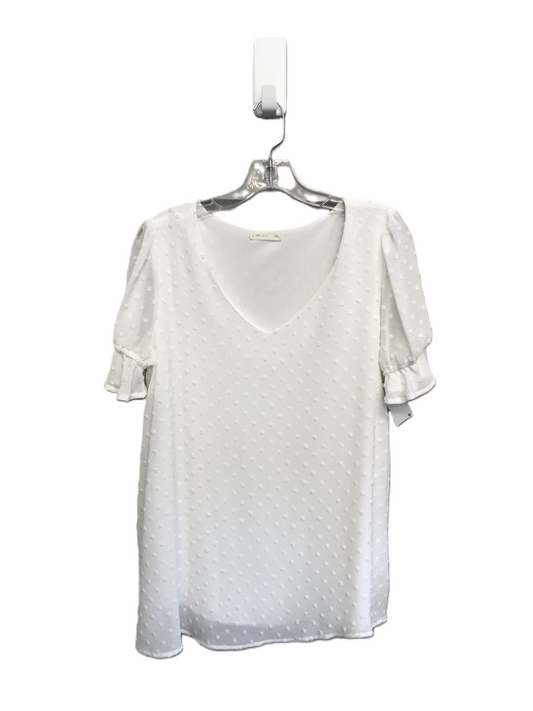 White Top Short Sleeve By Reb In J Size: L