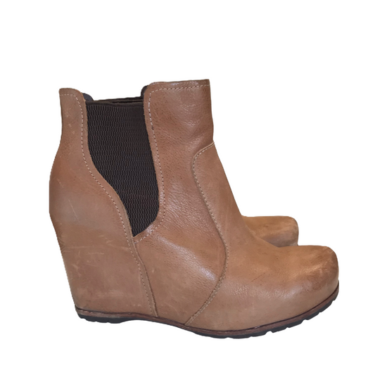 Boots Ankle Heels By Kork Ease In Brown, Size: 8.5