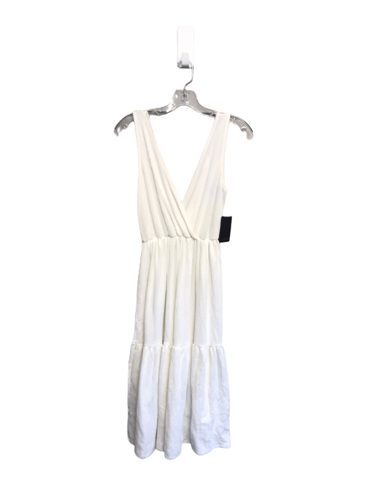 White Dress Casual Short By Caution To The Wind, Size: M