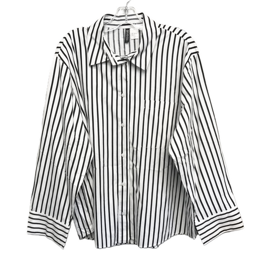 Top Long Sleeve By Divided In Striped Pattern, Size: L