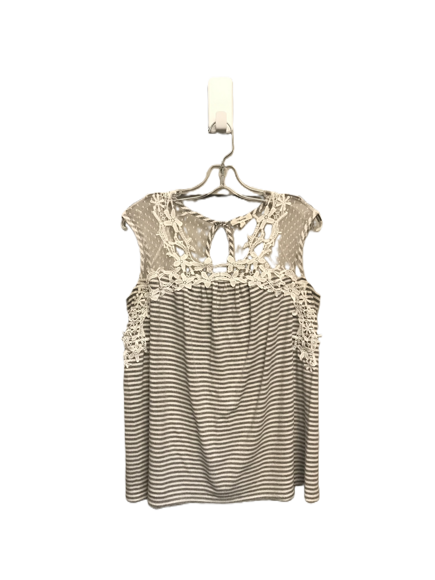 Top Sleeveless By Maurices  Size: M