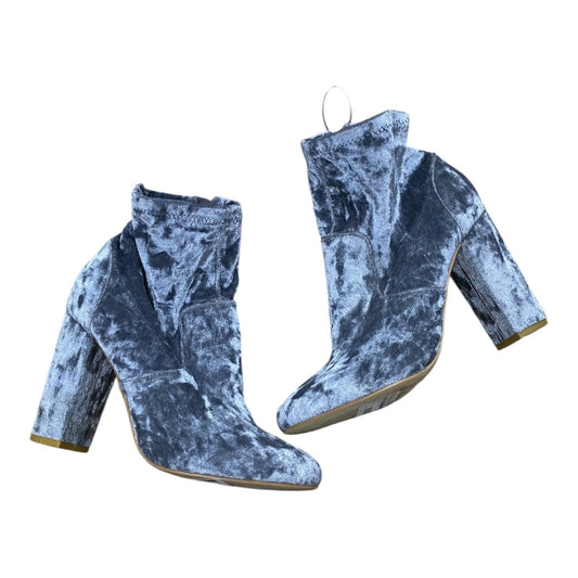 Boots Ankle Heels By Just Fab In Grey, Size:7.5