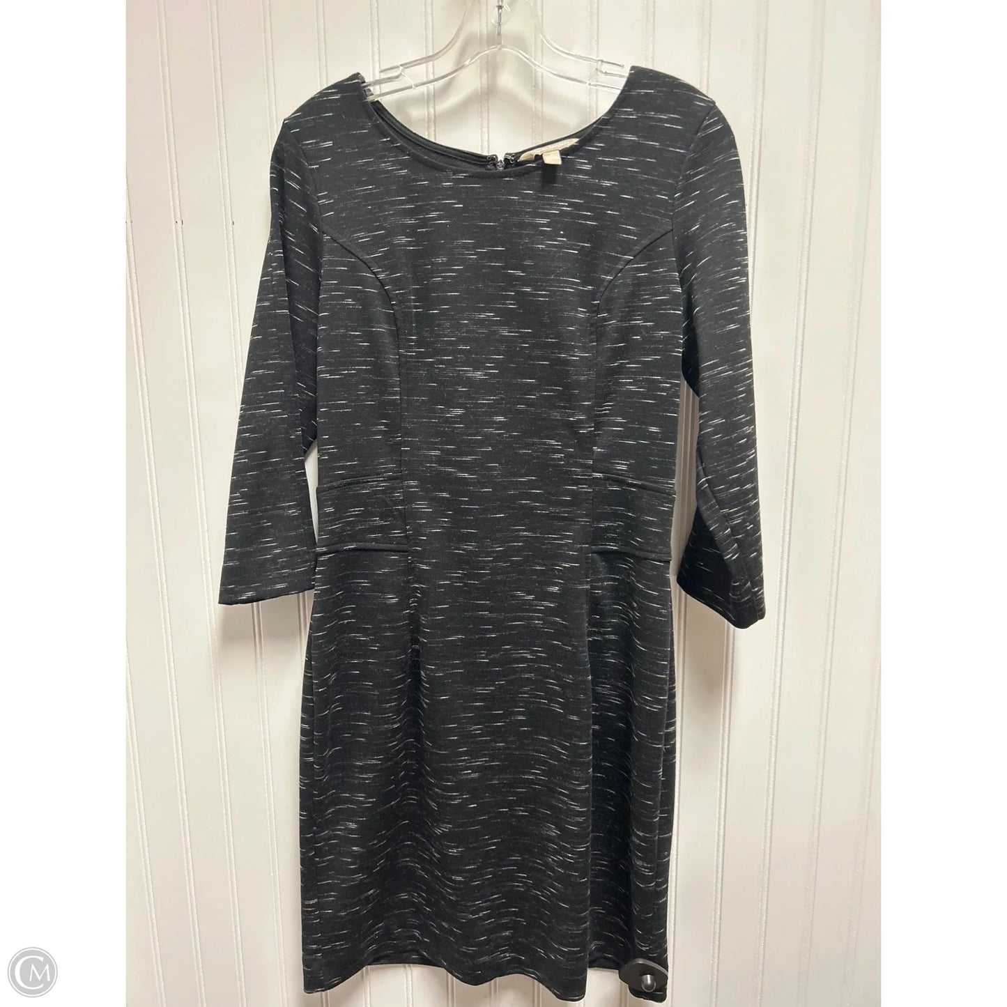 Dress Casual Short By Banana Republic In Black, Size: M