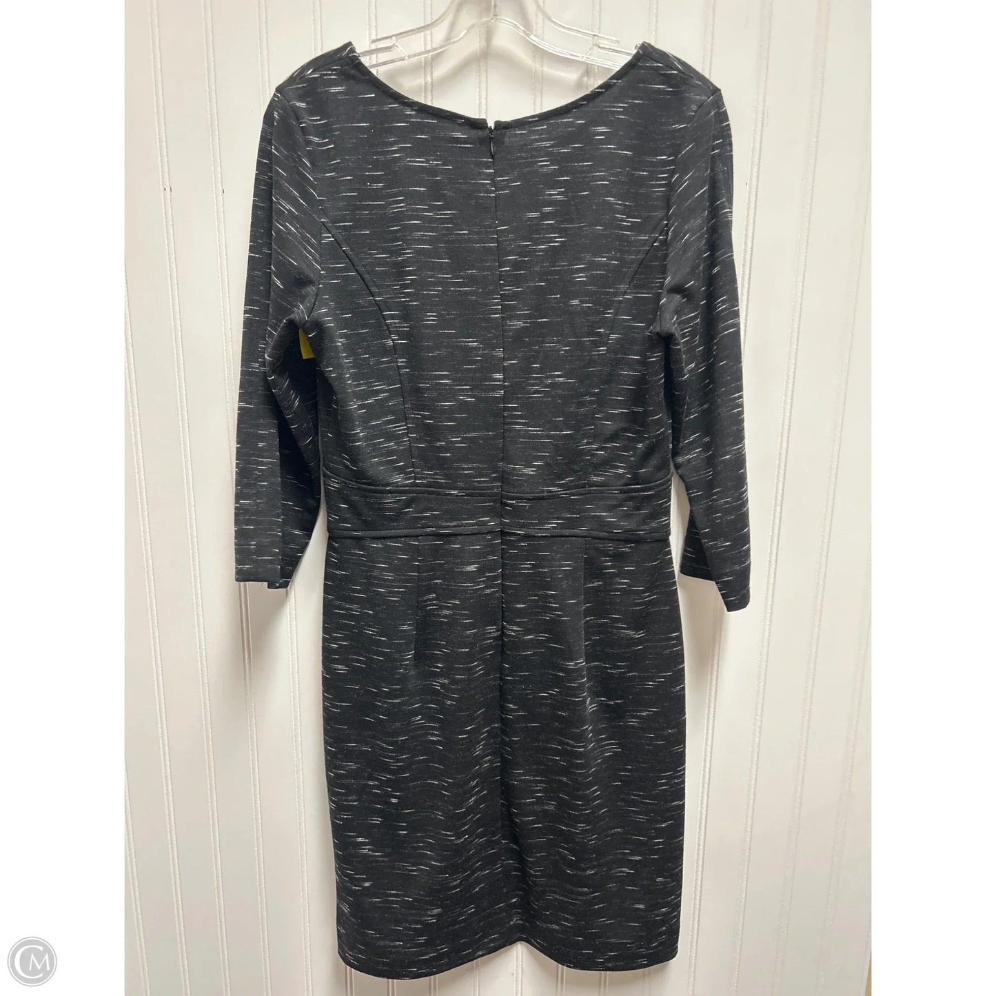 Dress Casual Short By Banana Republic In Black, Size: M
