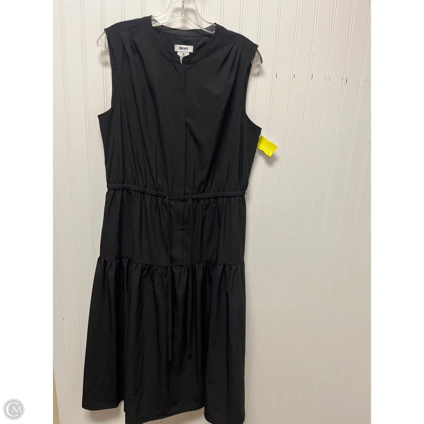 Dress Casual Midi By Dkny In Black, Size: L