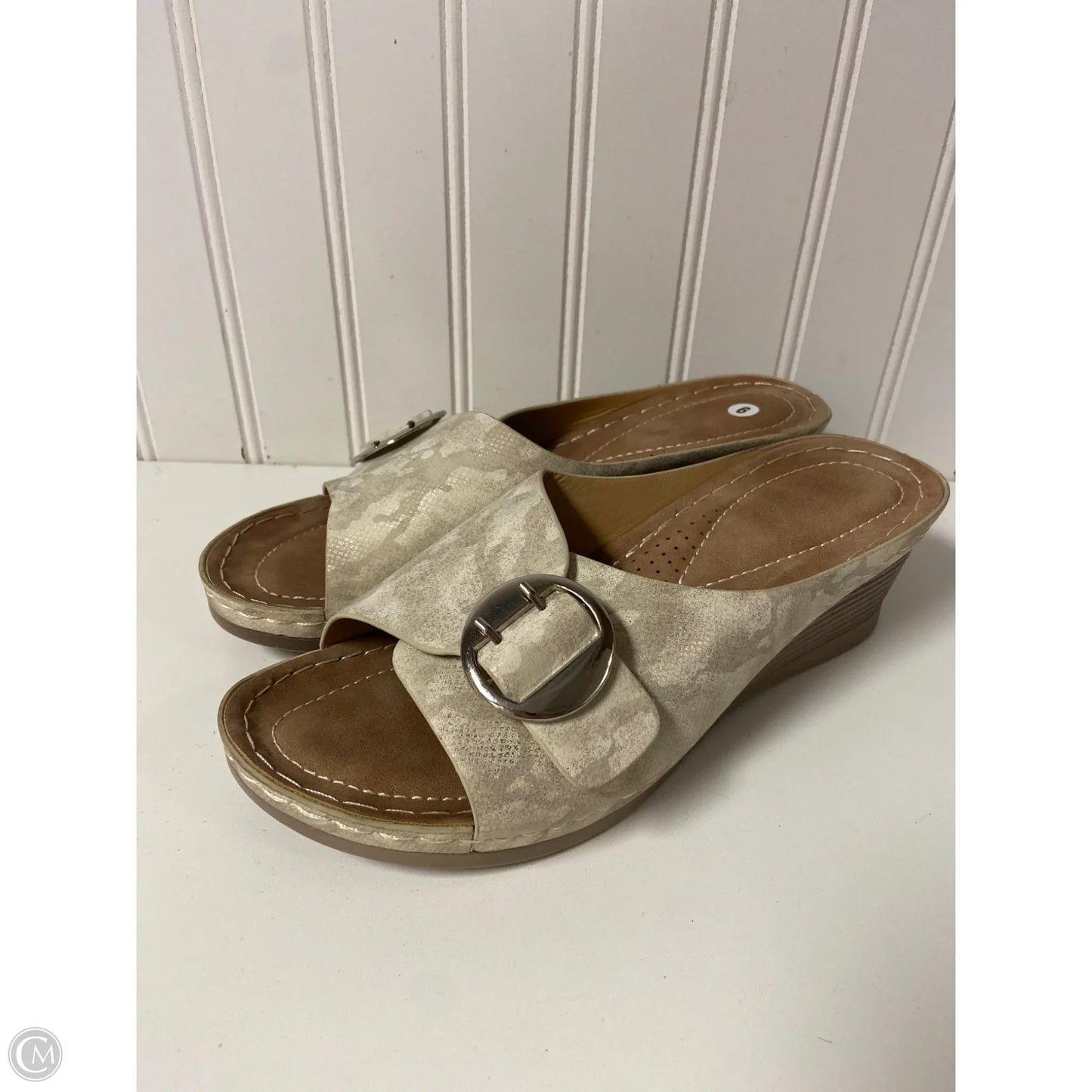 Sandals Heels Wedge By Clothes Mentor In Beige, Size: 9