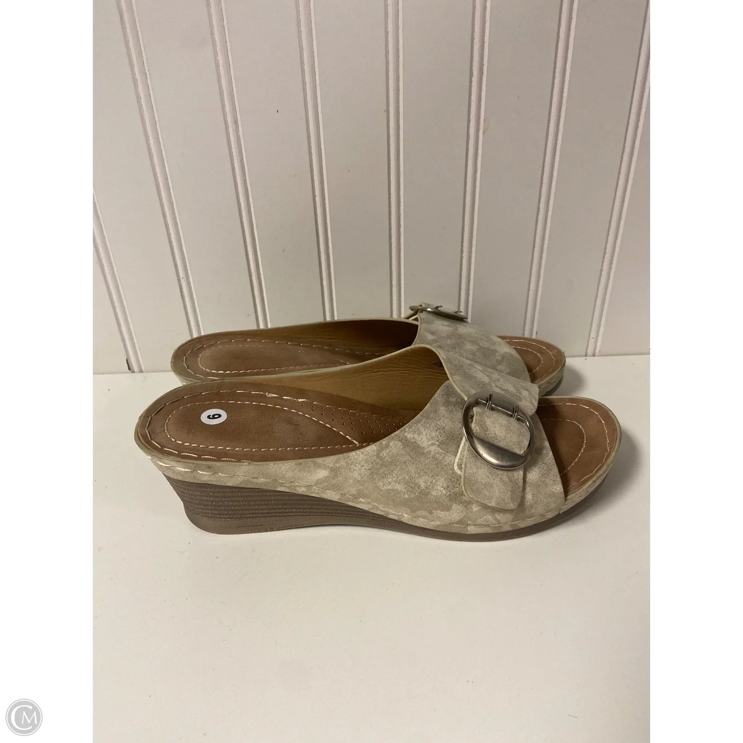 Sandals Heels Wedge By Clothes Mentor In Beige, Size: 9