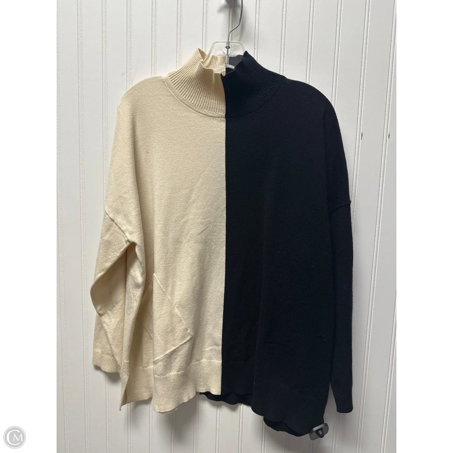 Sweater By Clothes Mentor In Black & Cream, Size: 1x