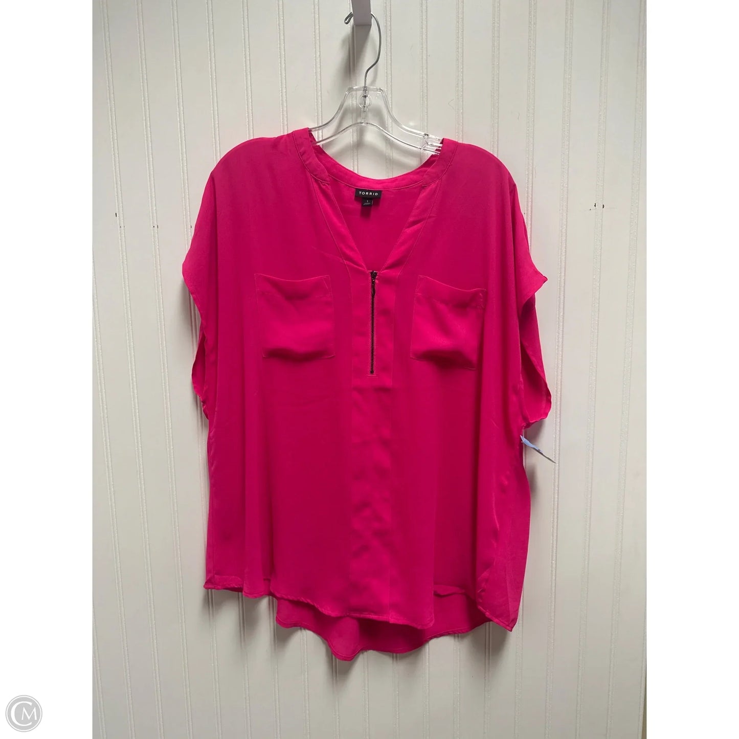 Top Short Sleeve By Torrid In Pink, Size: 1x