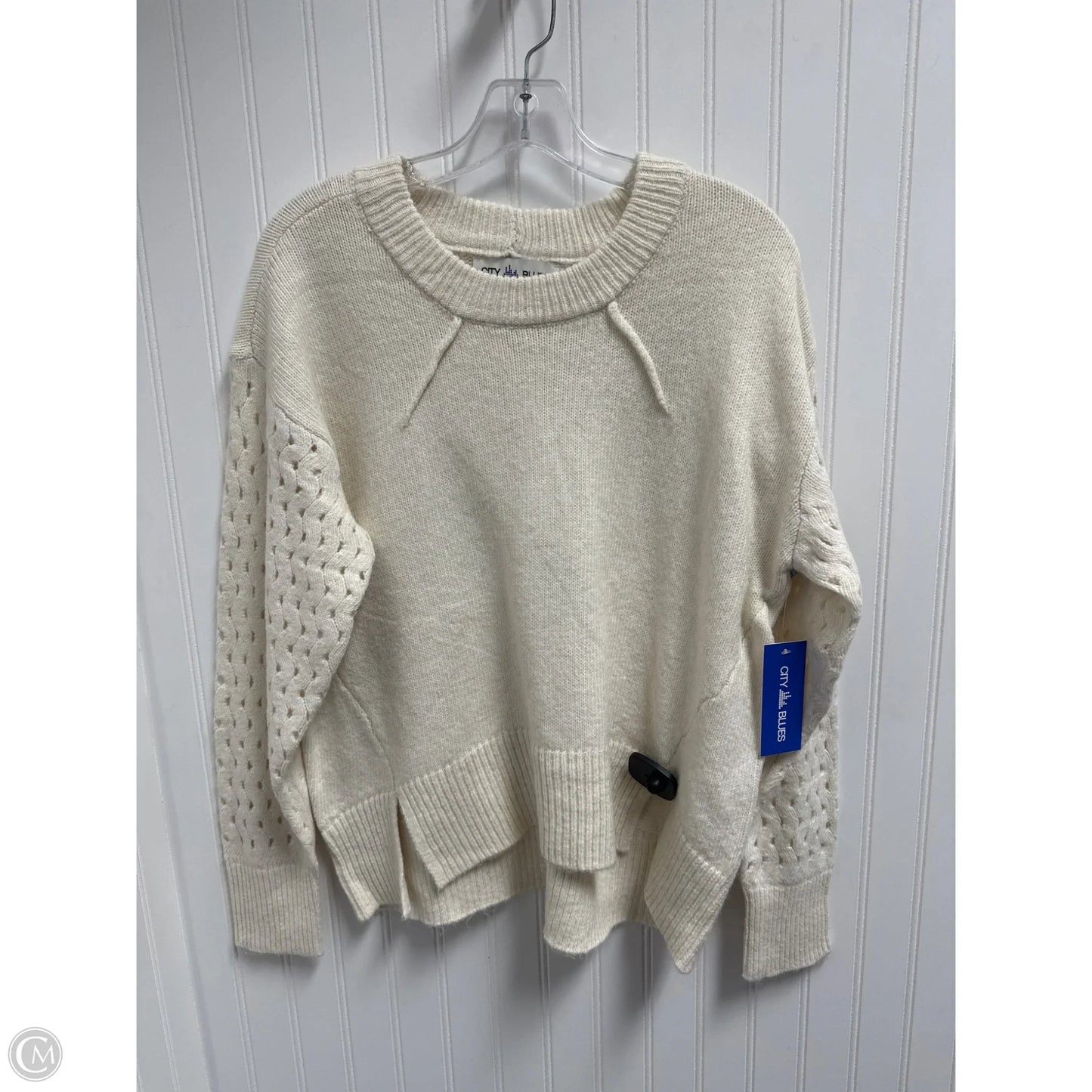 Sweater By Clothes Mentor In Beige, Size: M