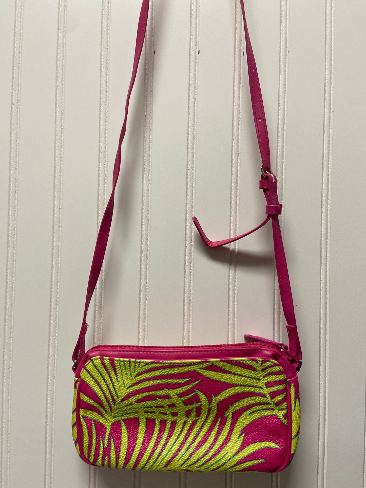 Crossbody By Vera Bradley  Size: Small