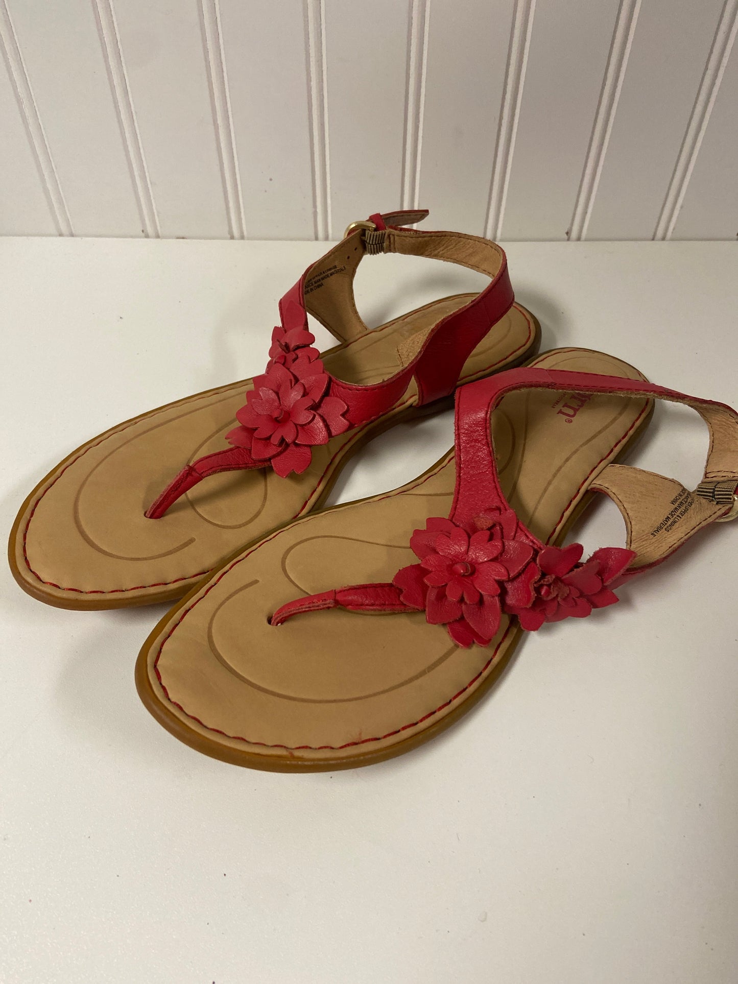 Sandals Flats By Born In Red, Size: 9