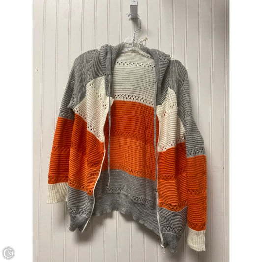 Sweatshirt Hoodie By Clothes Mentor In Grey, Size: M