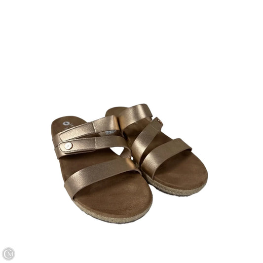 Sandals Heels Wedge By Skechers In Rose Gold, Size: 9