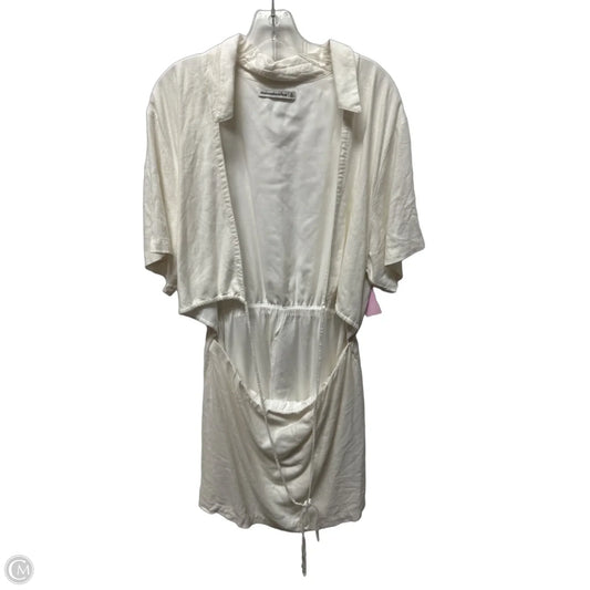 Dress Casual Short By Abercrombie And Fitch In Cream, Size: Xl