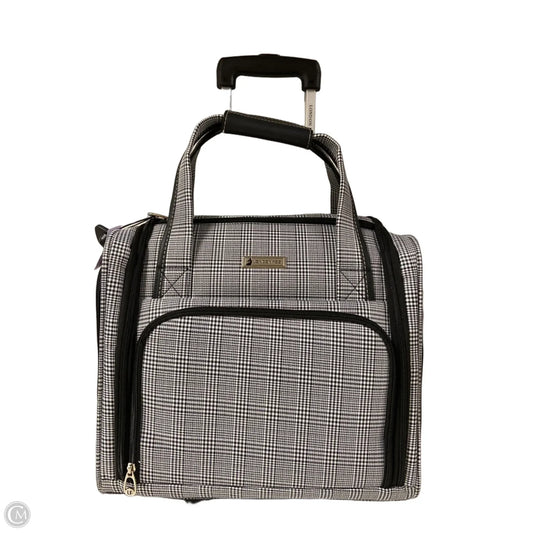 Luggage By London Fog, Size: Medium