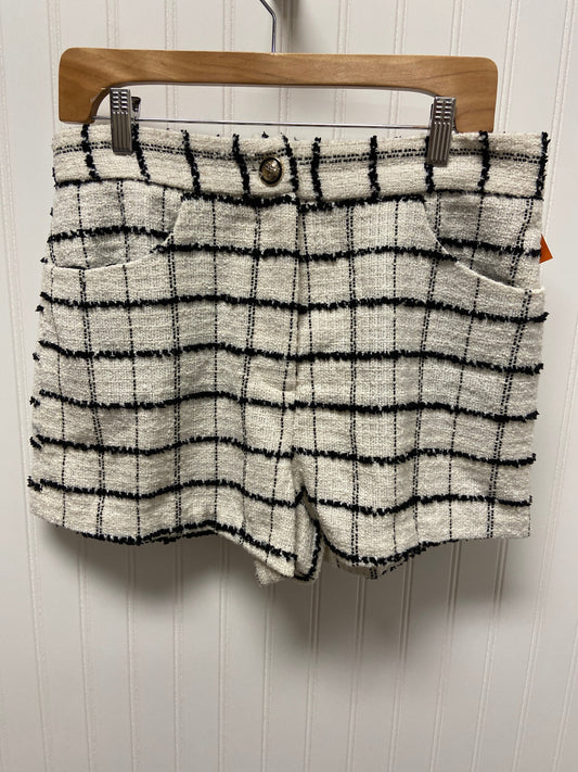 Shorts By Zara  Size: L