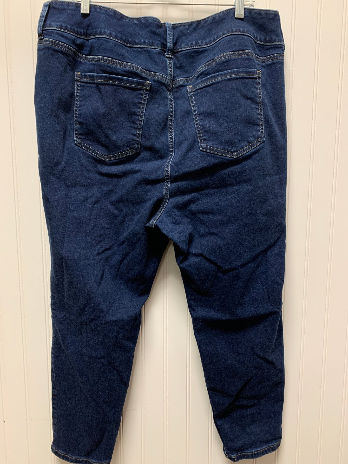 Jeans Cropped By Torrid  Size: 20