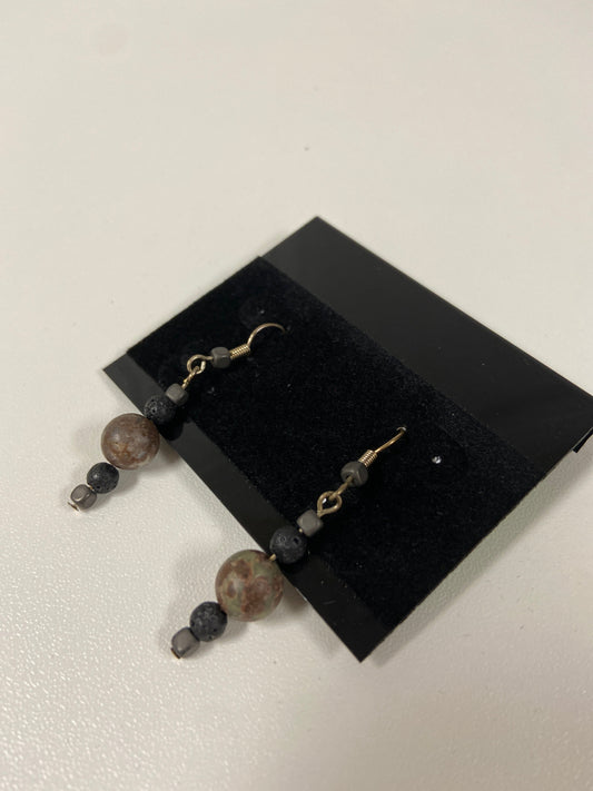 Earrings Dangle/drop By Clothes Mentor