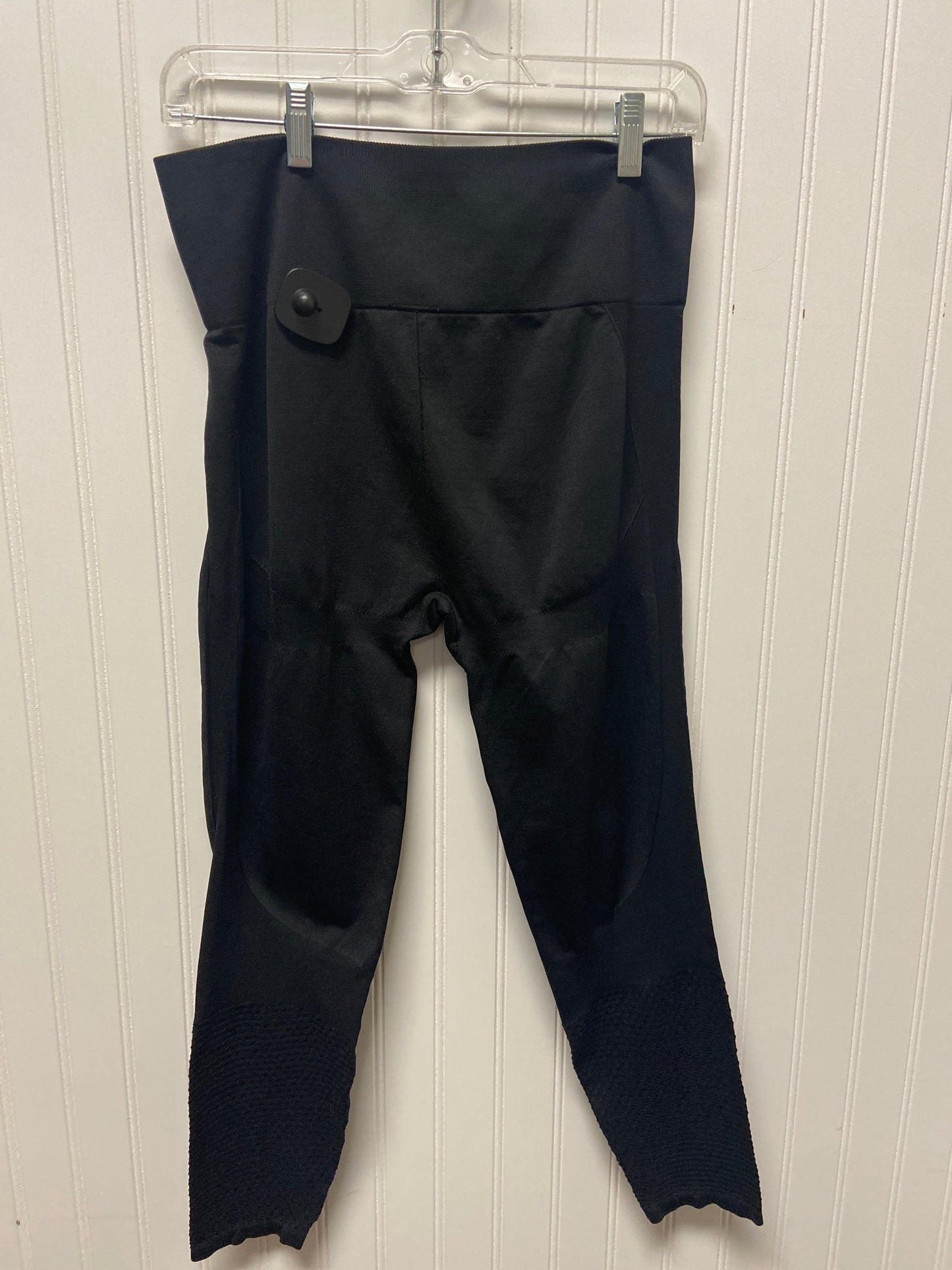 Athletic Leggings By Fabletics In Black, Size: L