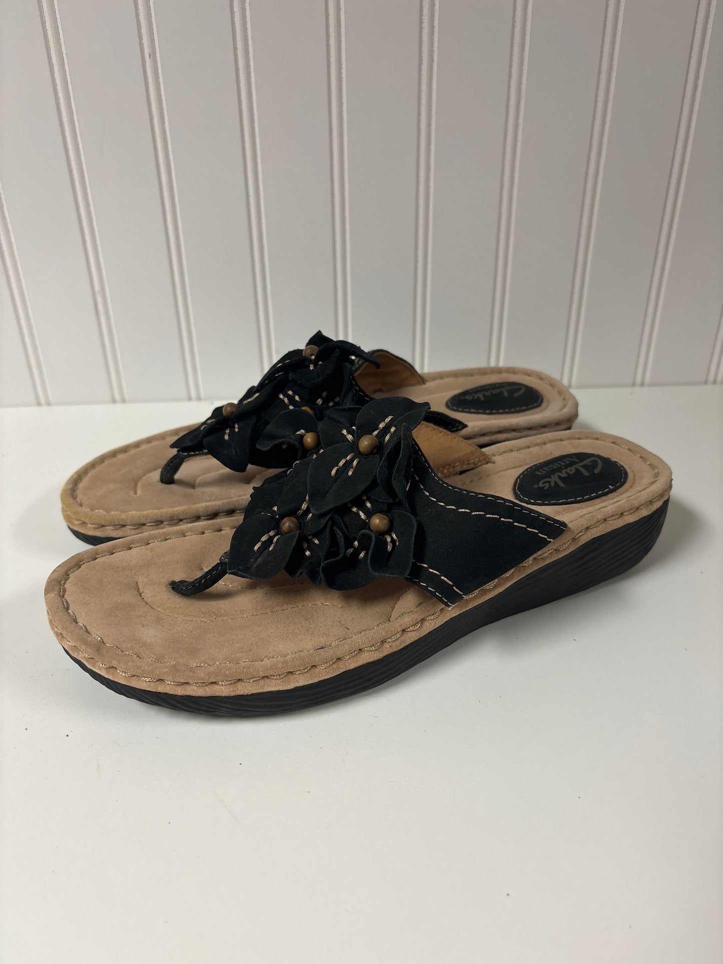 Sandals Flip Flops By Clarks  Size: 9.5