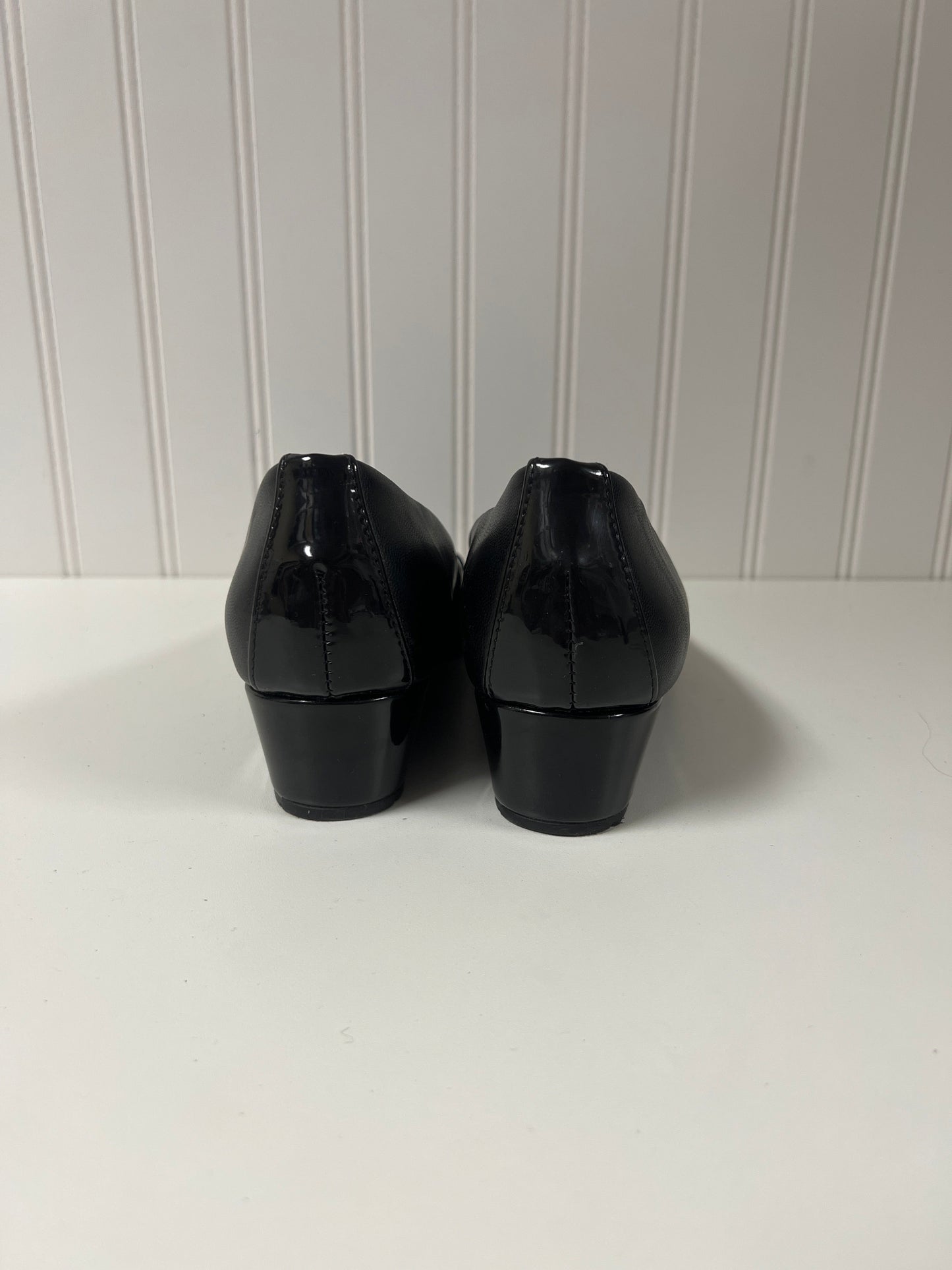 Black Shoes Heels Wedge Anne Klein, Size 5.5