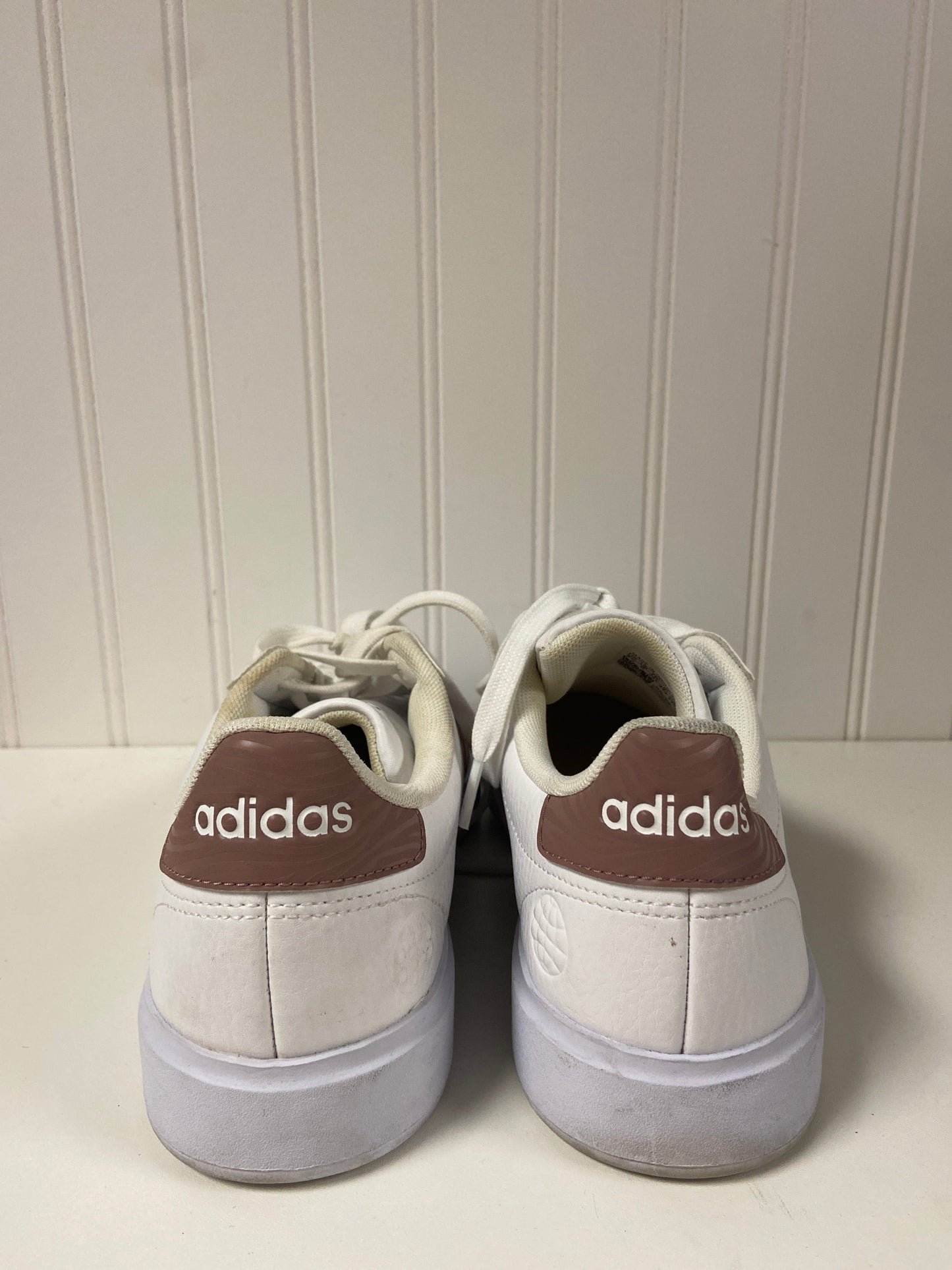 White Shoes Sneakers Adidas, Size 7.5