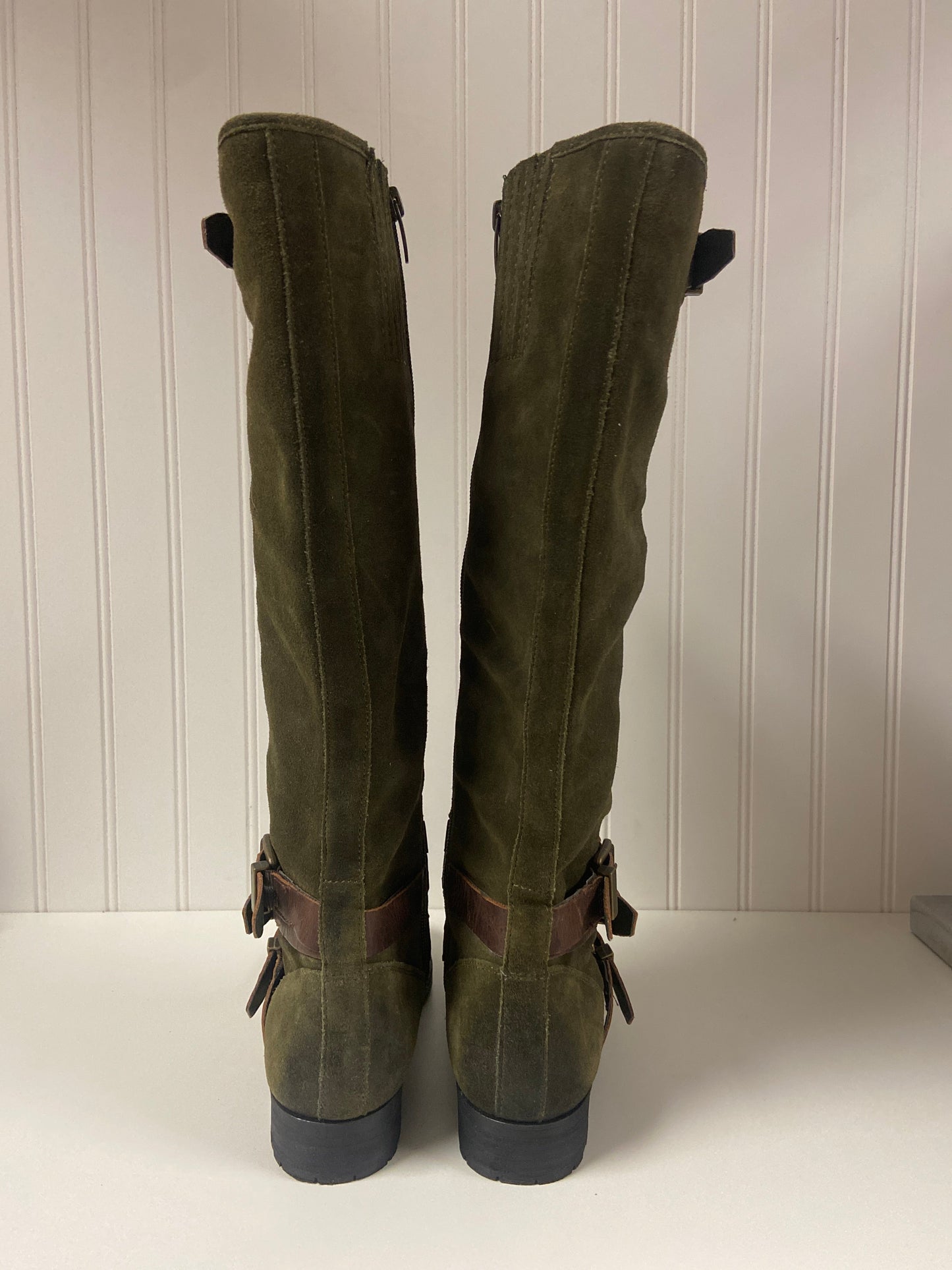 Green Boots Knee Flats Marc Fisher, Size 8