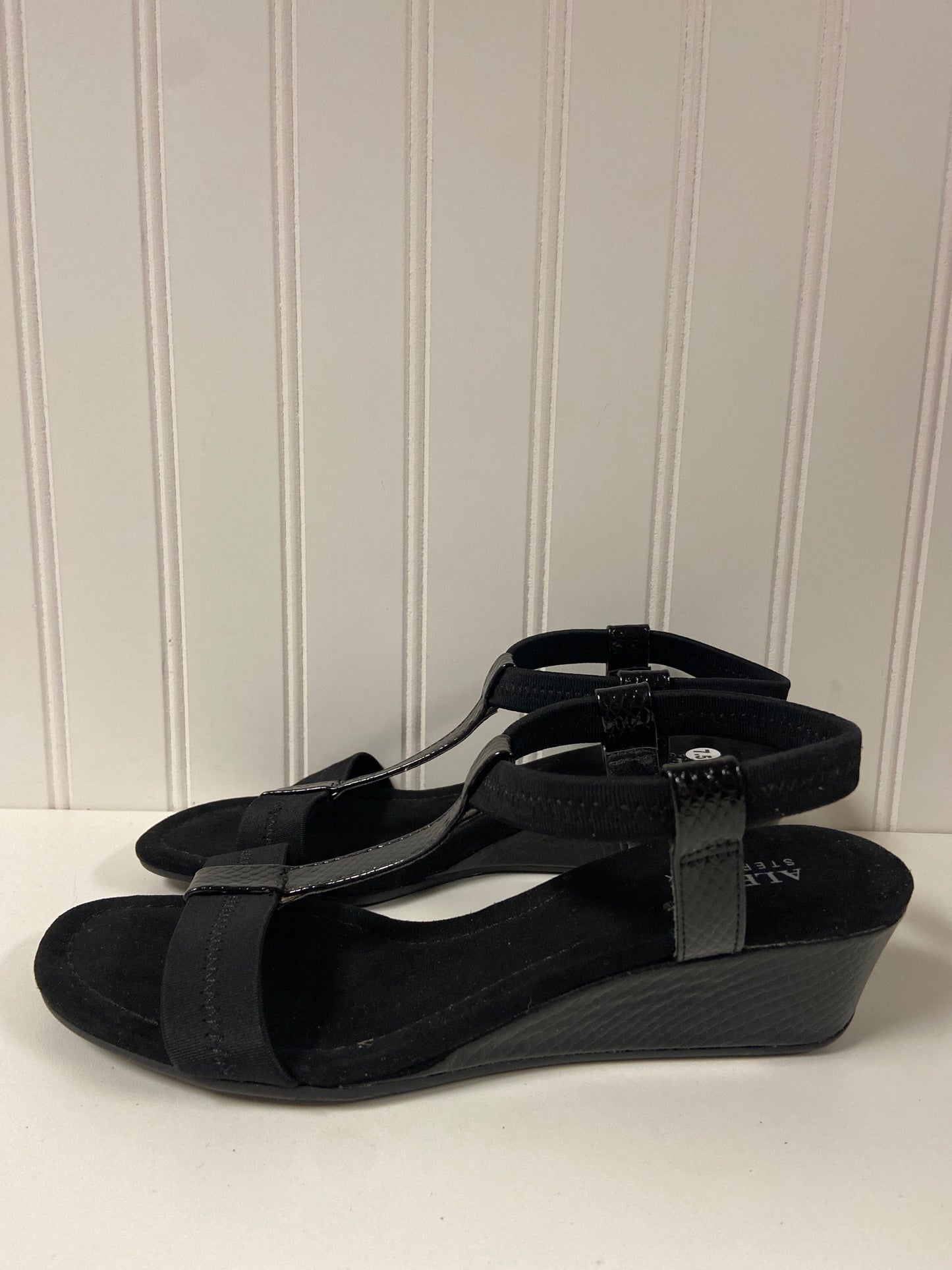 Black Sandals Heels Wedge Alfani, Size 7.5