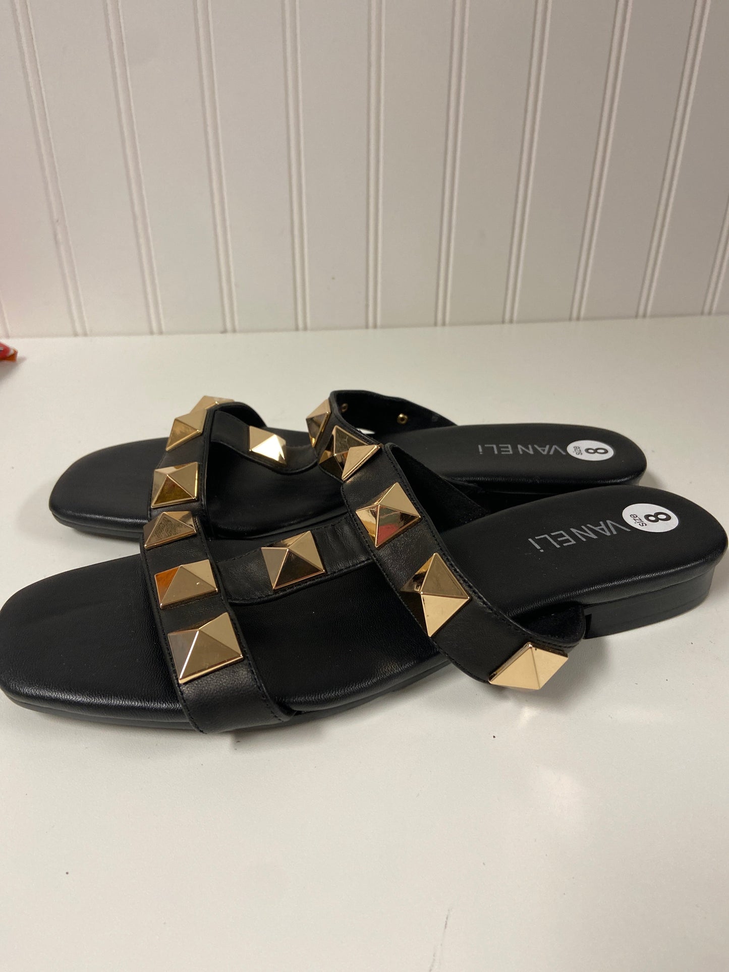 Black & Gold Sandals Flats Vaneli, Size 8
