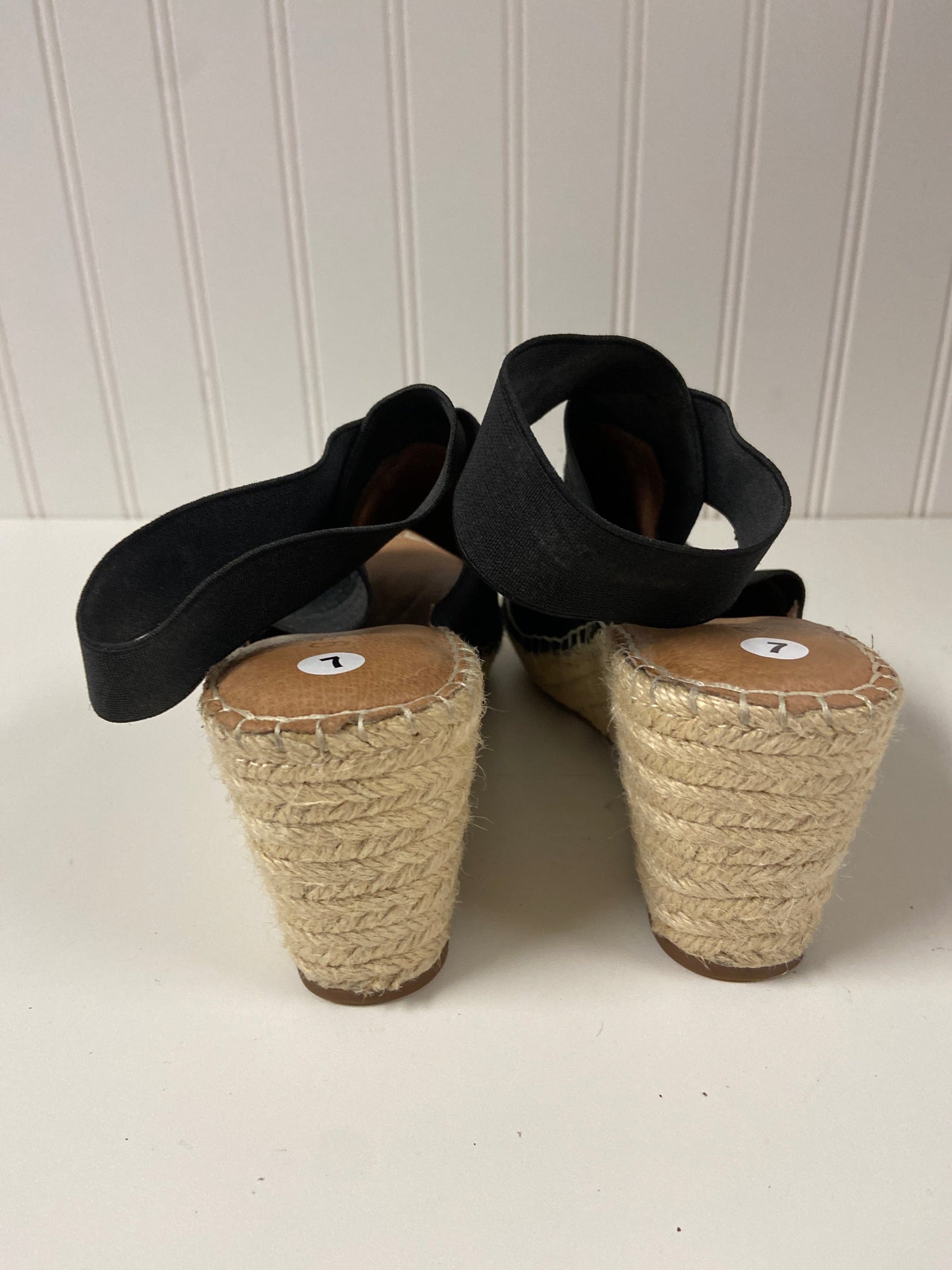 Black Sandals Heels Wedge Gentle Souls, Size 7