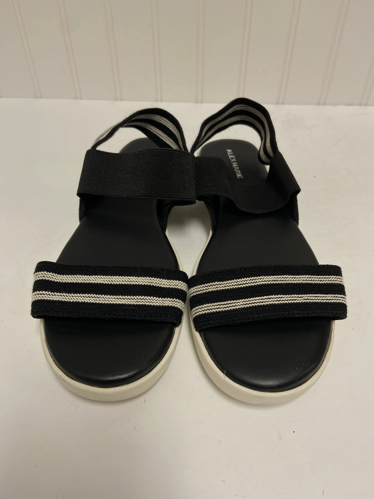 Black & White Sandals Flats Alex Marie, Size 8