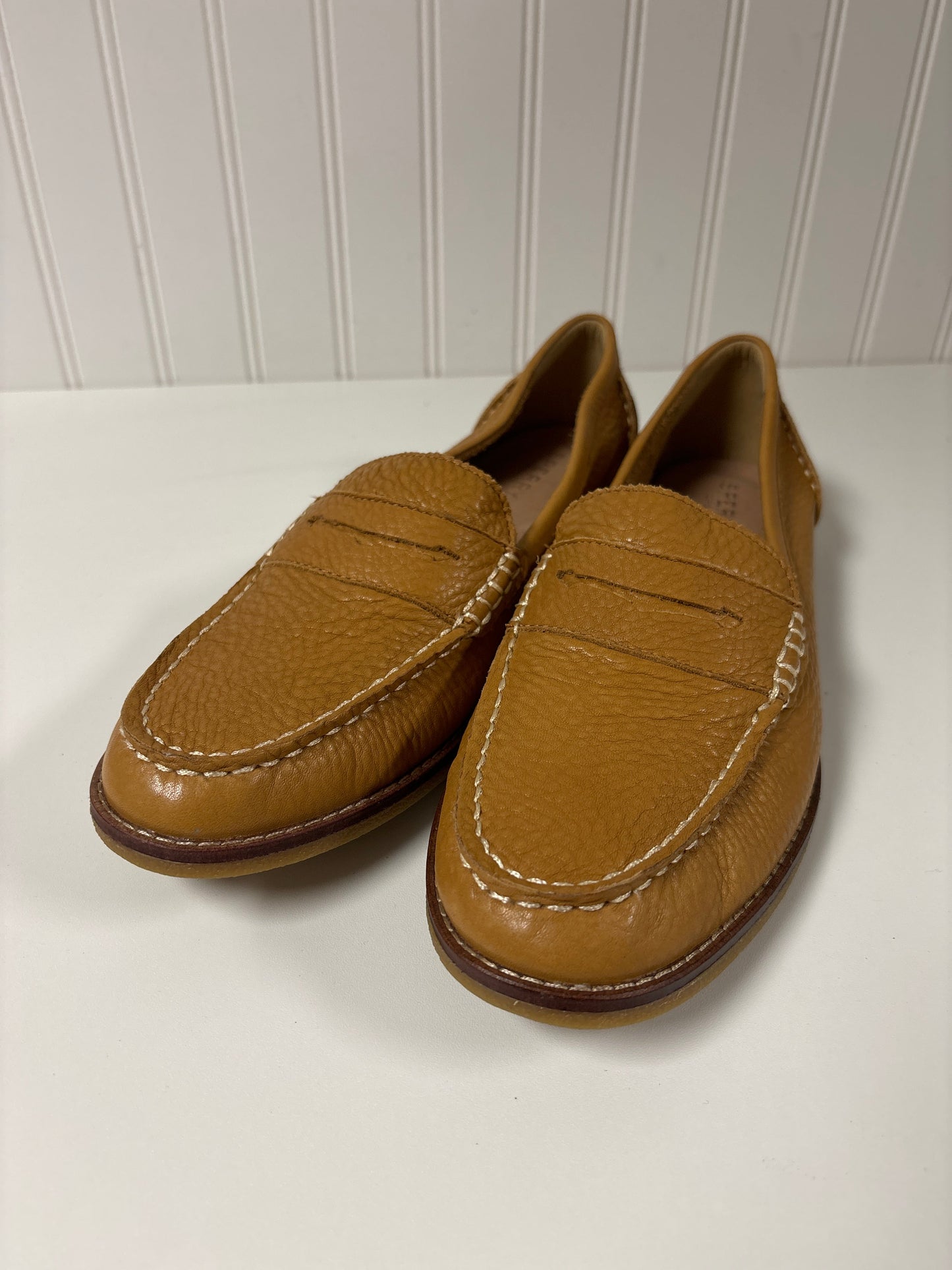 Tan Shoes Flats Sperry, Size 9