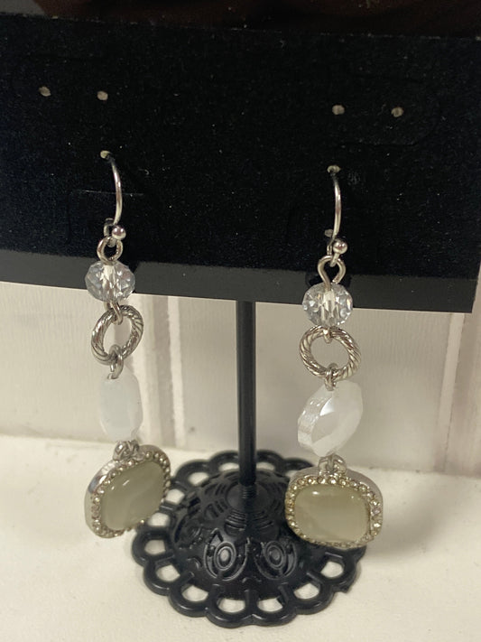 Earrings Dangle/drop Clothes Mentor