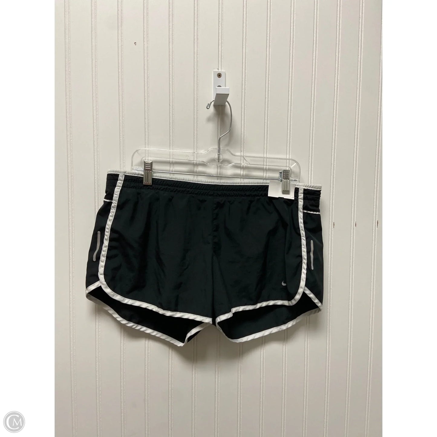 Athletic Shorts By Nike In Black & White, Size: L