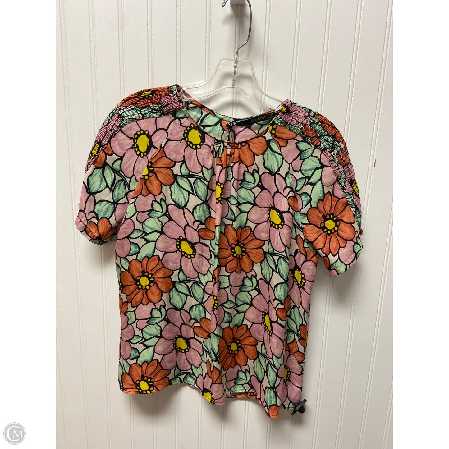 Top Short Sleeve By Zara In Floral Print, Size: S