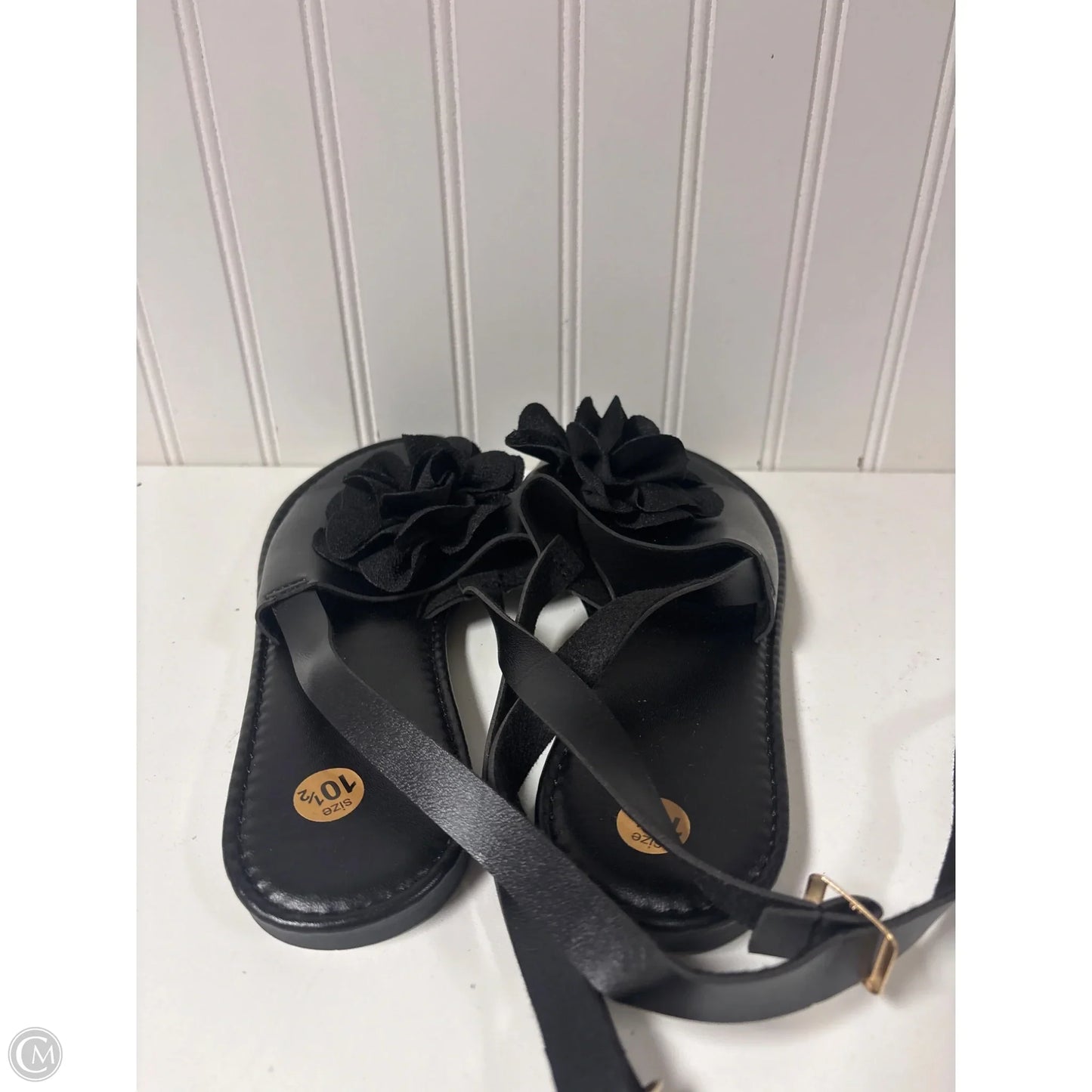 Sandals Flats By Clothes Mentor In Red, Size: 10.5