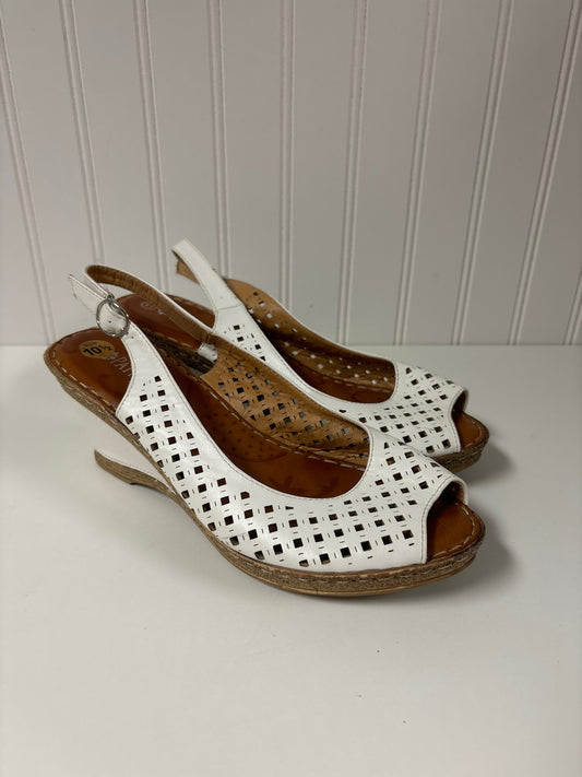 White Sandals Heels Wedge Spring Step, Size 10.5