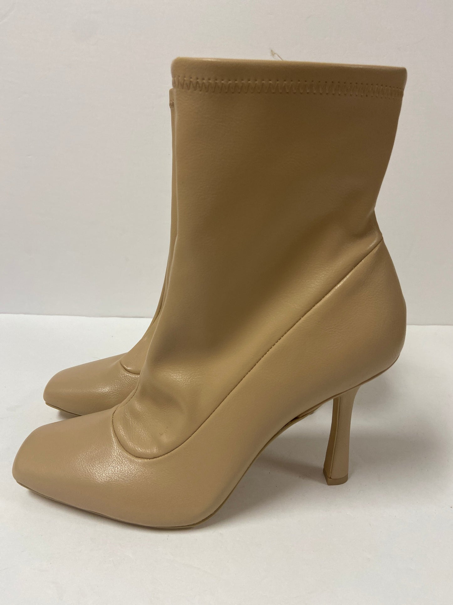 Boots Ankle Heels By Gianni Bini  Size: 9.5