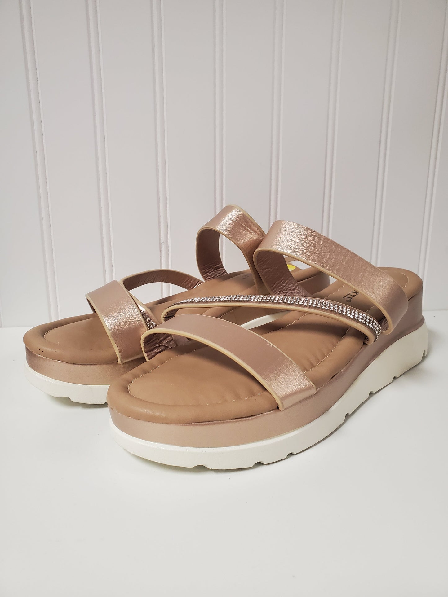 Tan Sandals Heels Platform Cherokee, Size 10